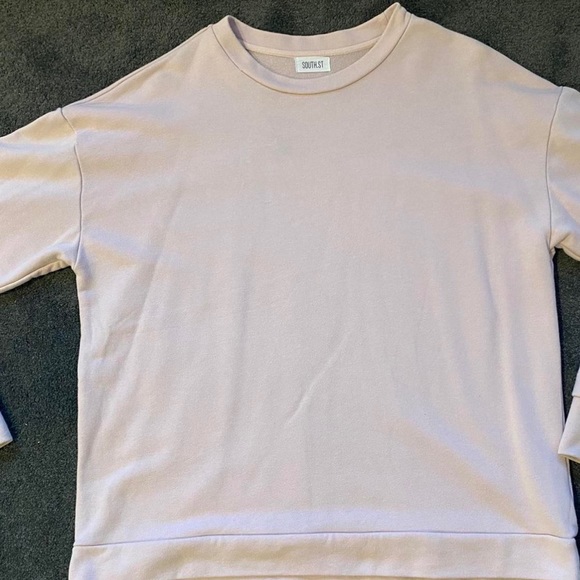 south street Sweaters - South street crew neck